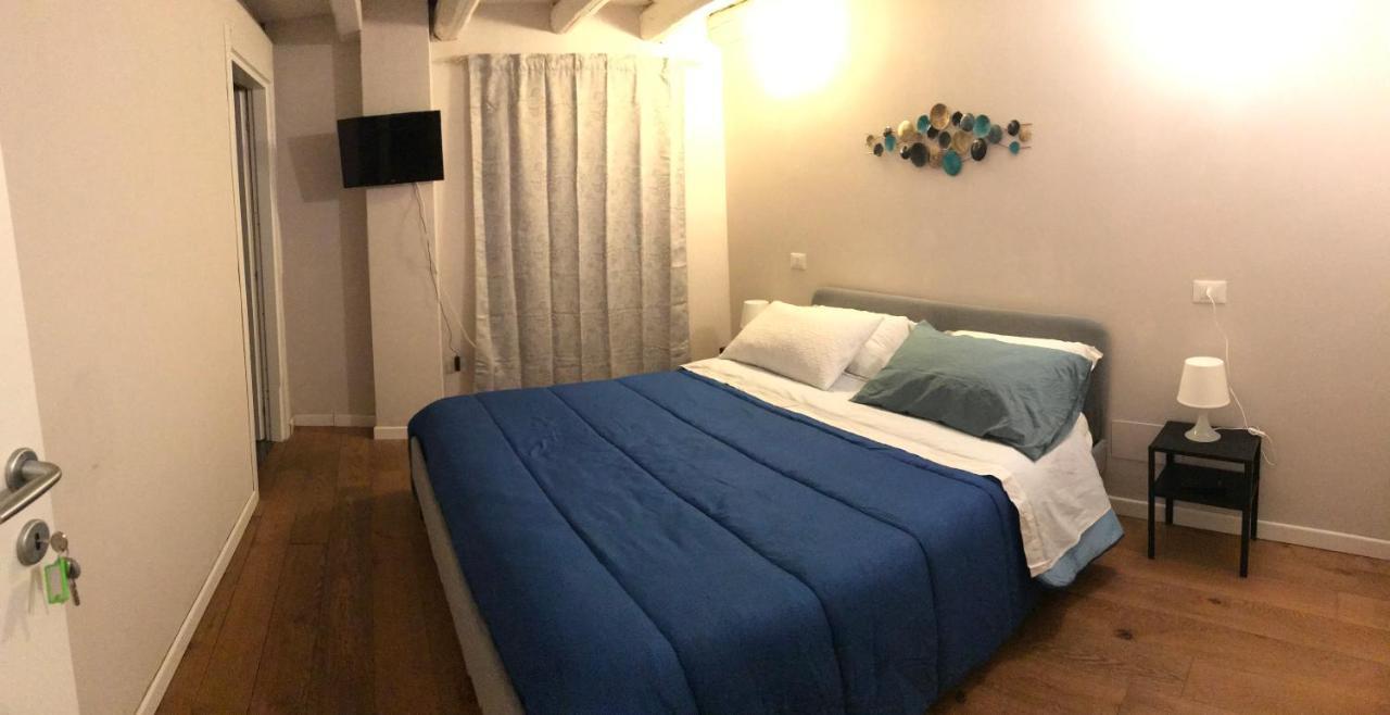 Hotel 100 Passi Palermo Esterno foto