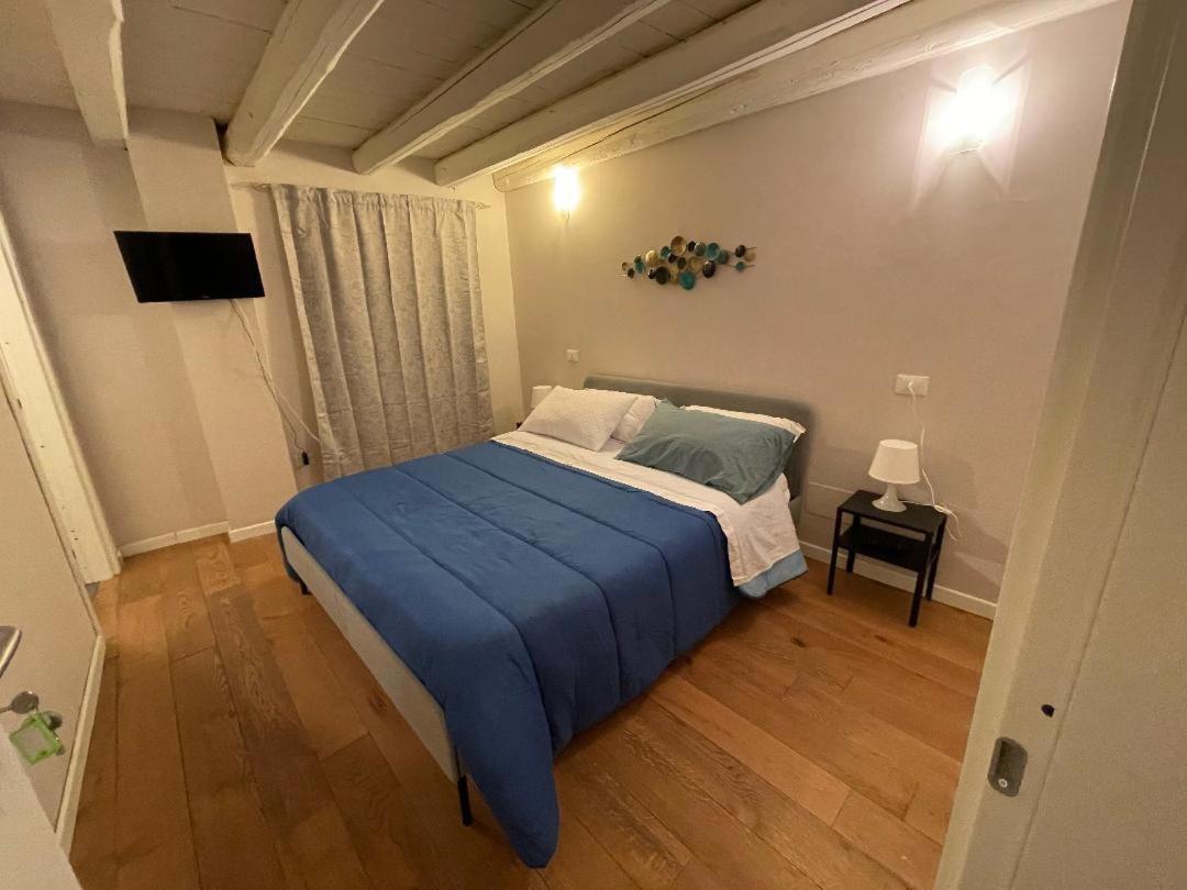 Hotel 100 Passi Palermo Esterno foto
