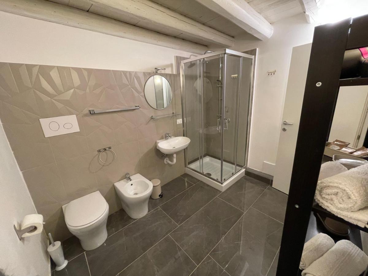 Hotel 100 Passi Palermo Esterno foto