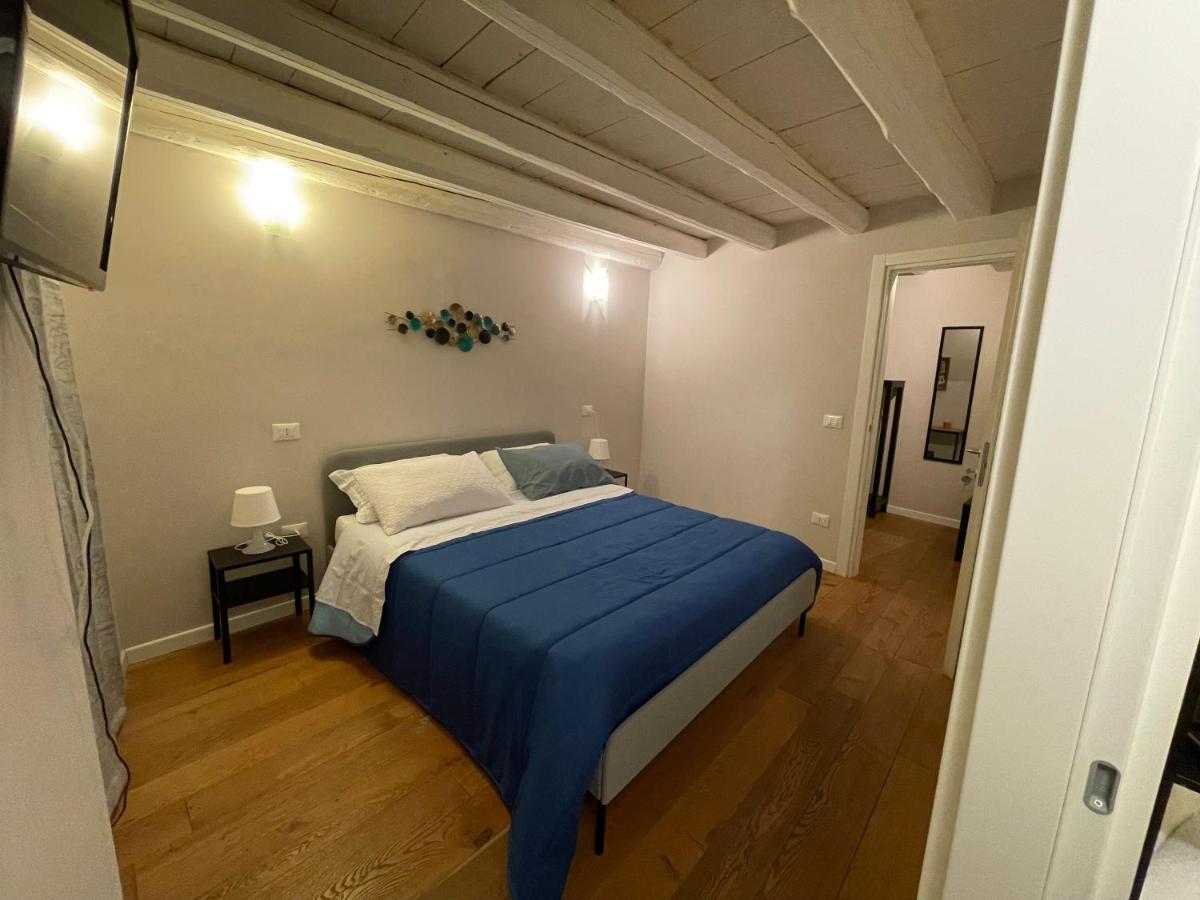 Hotel 100 Passi Palermo Esterno foto